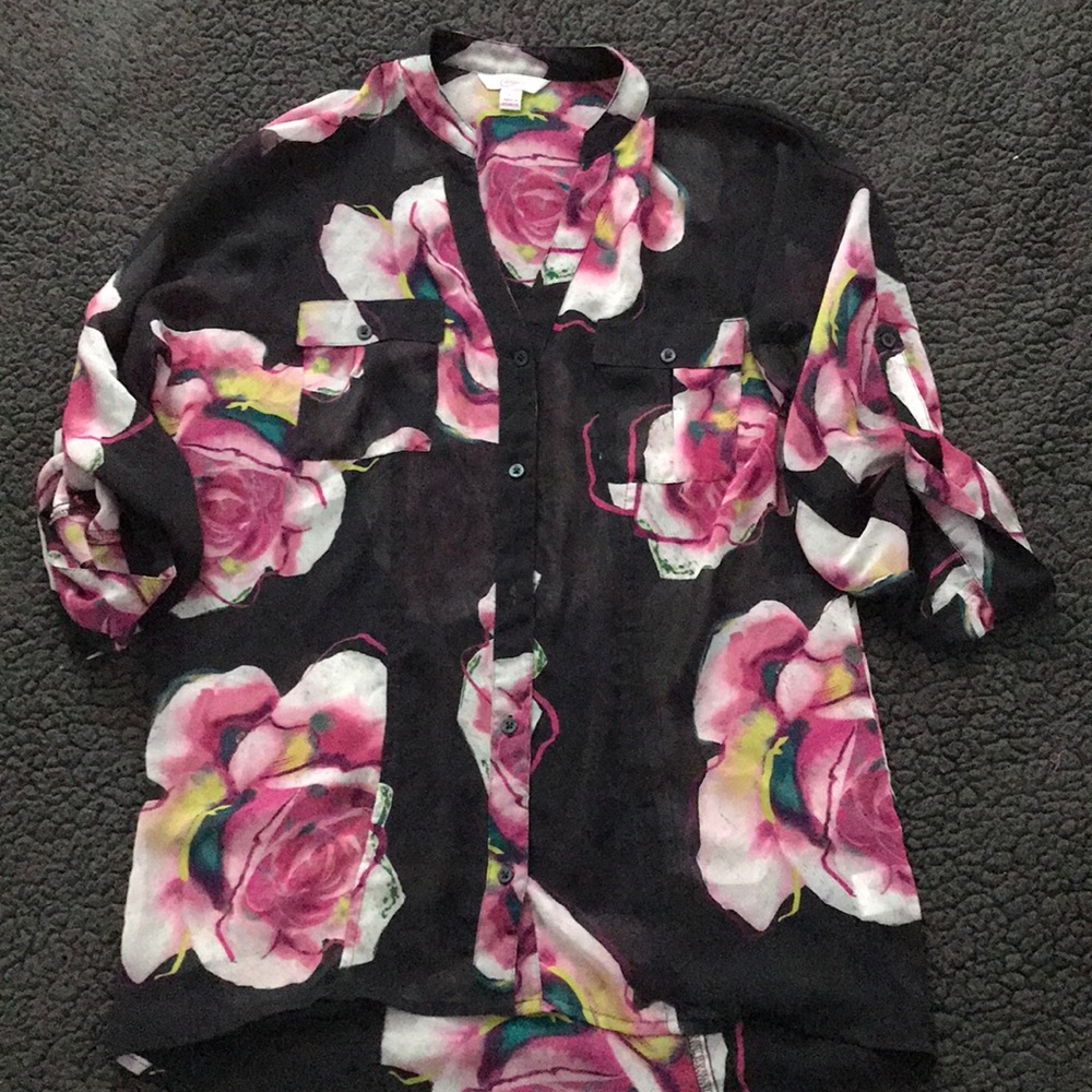Flowered sheer tunic